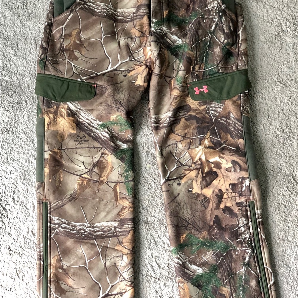 UA Hunt pants